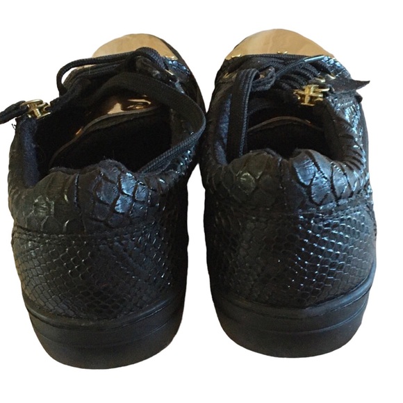 🆕 Adidas Superstar Gold Toe Sneaker 👟 - Picture 7 of 9